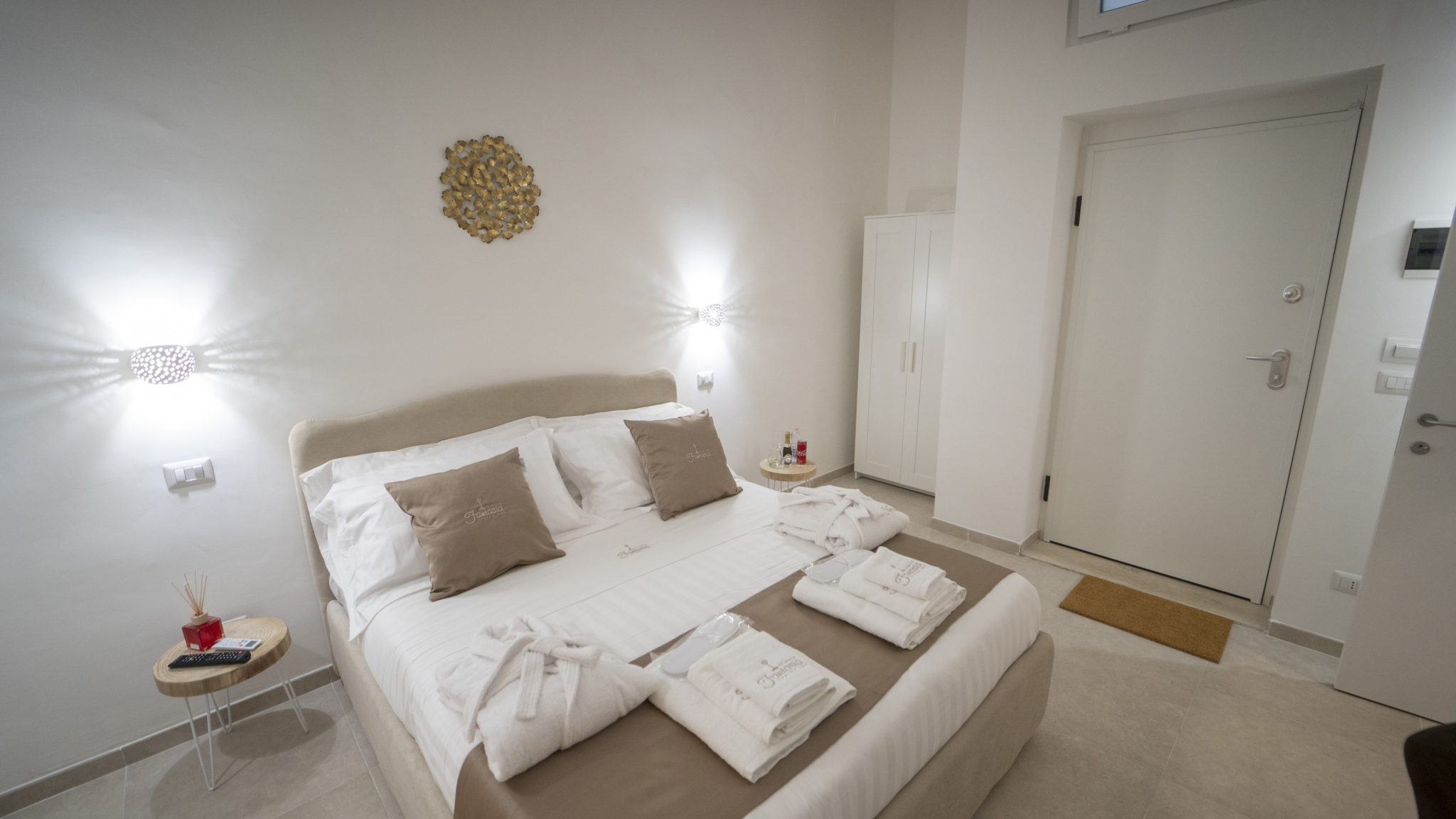 Bed And Breakfast In The Center Of Bari - Dimora Fantasia B&B - Bari